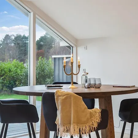 Holiday home Frithlef - 1-3km From The Sea By Interhome *